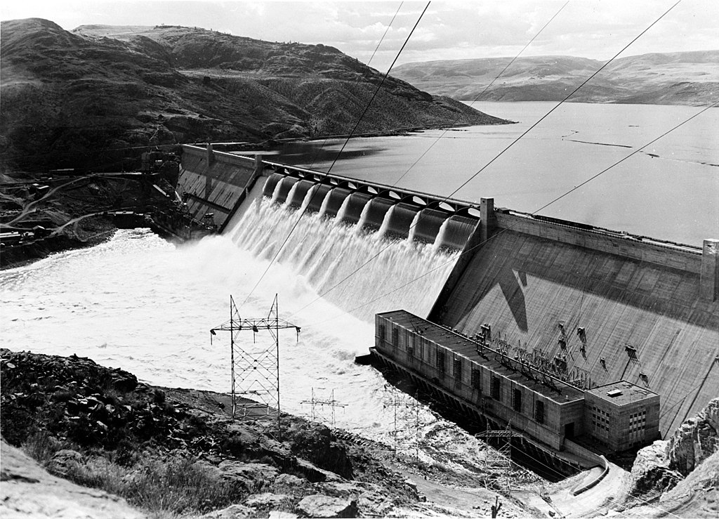 Grand Coulee dam spillway